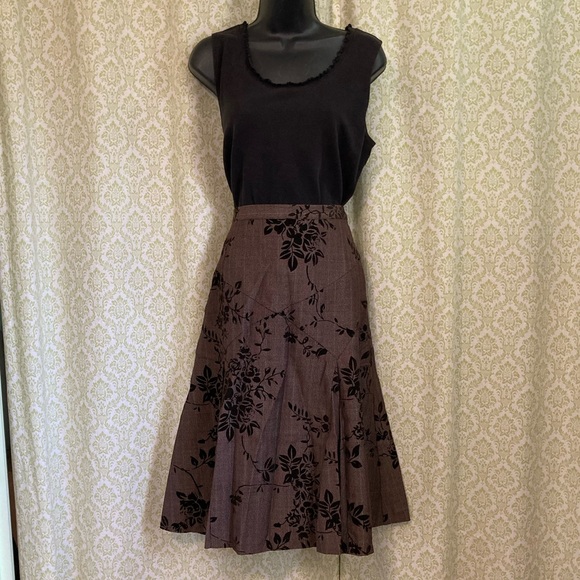 ✨HOST PICK✨ Coldwater Creek skirt - Picture 4 of 11